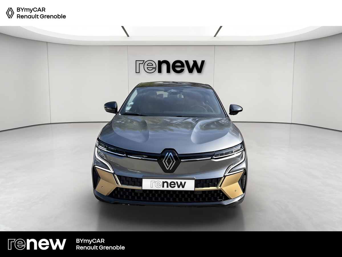 Renault Megane E-Tech EV60 220 ch super charge — photo 8