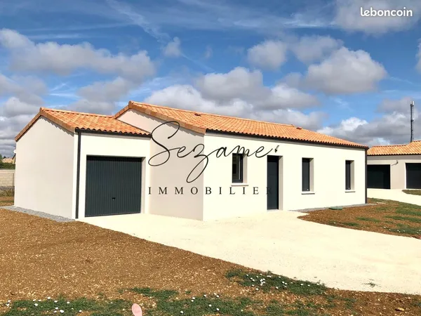 Fléac - Villa de plain-pied F4 indépendante, très récente avec garage et jardin