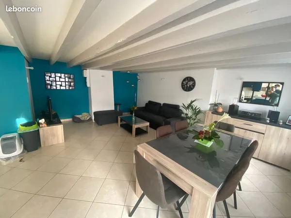 Appartement de type F2 64m²