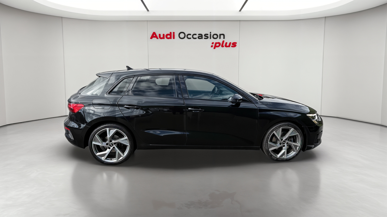 Audi A3 Sportback 35 TDI 150 S tronic 7 — photo 6