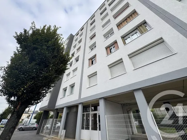 Appartement 4 pièces 80 m²