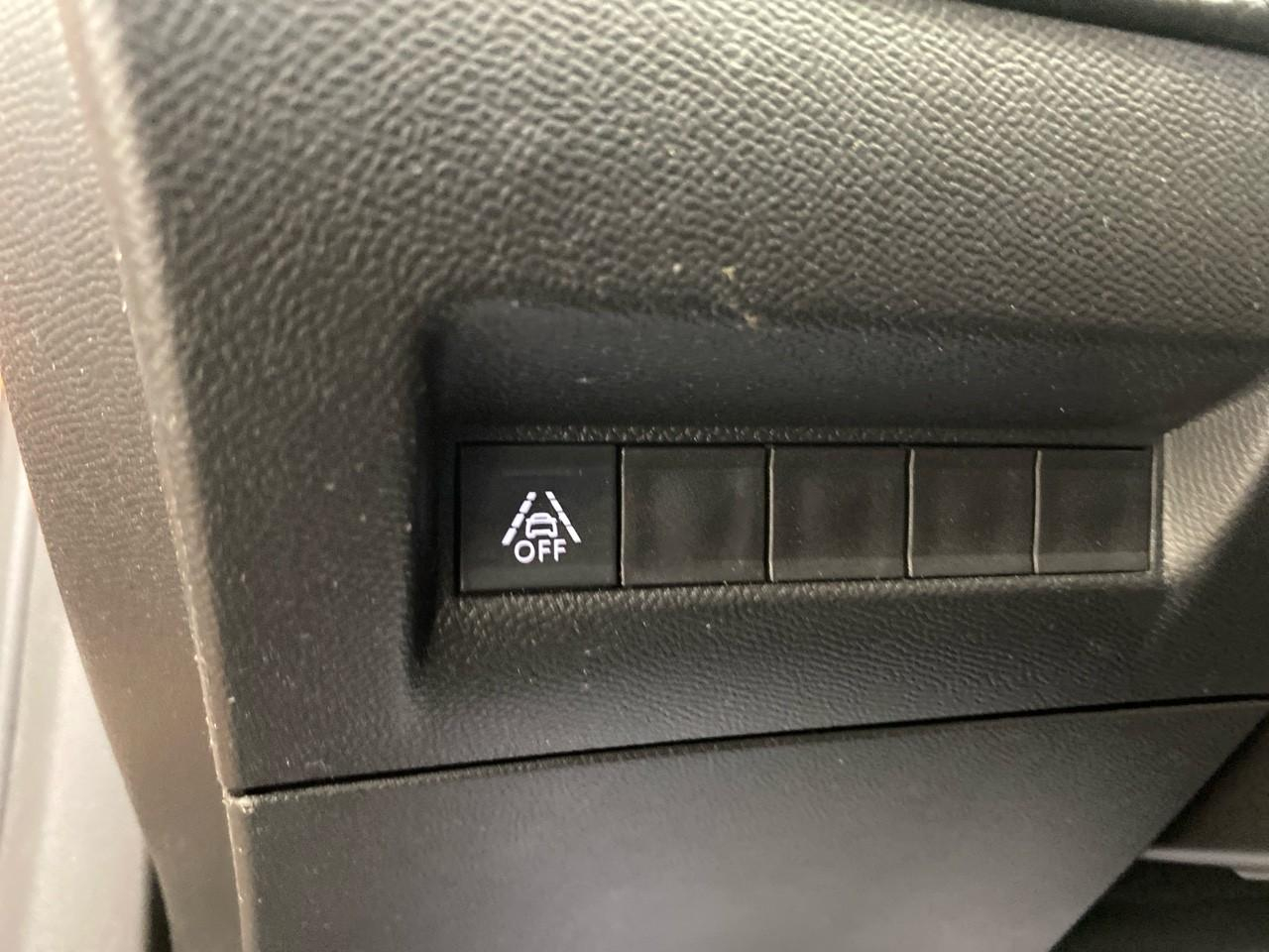 Peugeot 2008 puretech 130 s&s bvm6 gt line — photo 20