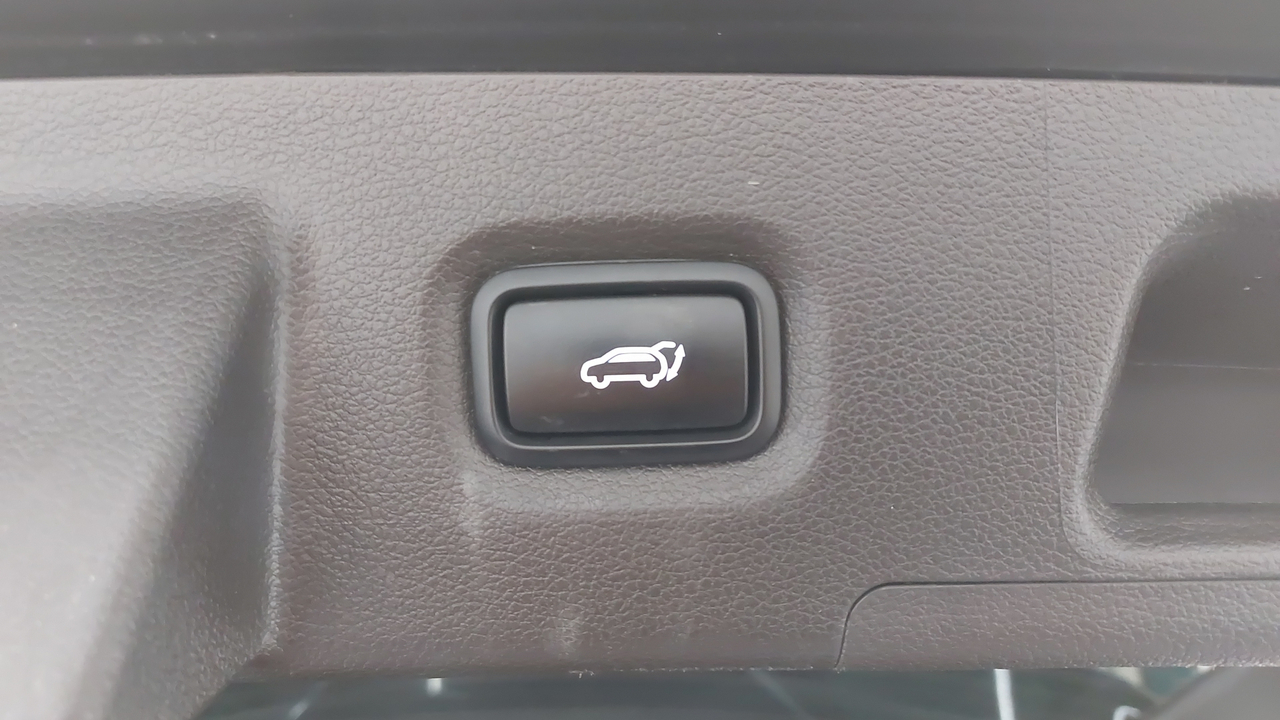 Hyundai Santa Fe 1.6 T-GDi Plug-in 265 HTRAC BVA6 — photo 16