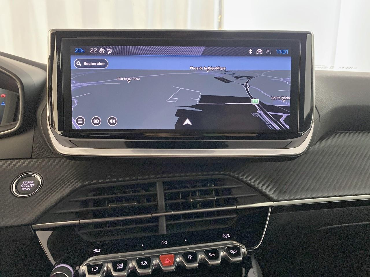 Peugeot 2008 hybrid 145 ch e-dcs6 allure — photo 14