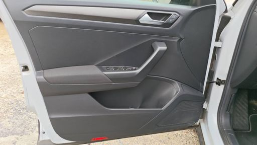 Volkswagen T-Roc 1.0 TSI 115 - Lounge – 2019 – 87254 km – Essence – Boîte Manuelle — photo 38