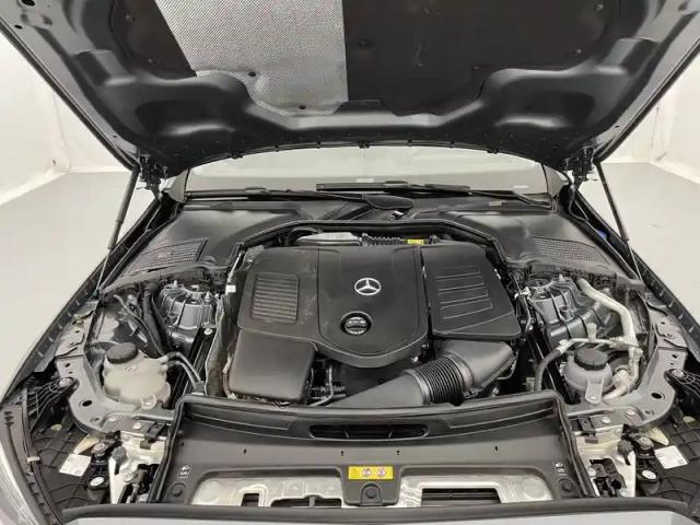 Mercedes Classe C break 200 9g-tronic 4matic — photo 20