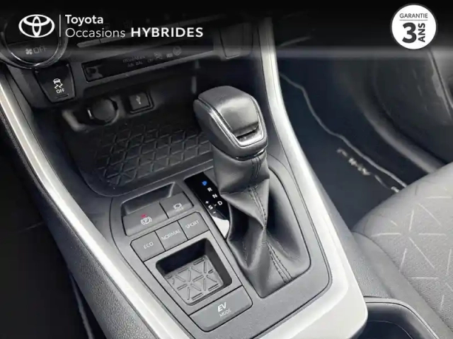 Toyota Rav4 hybride 218ch dynamic 2wd — photo 14