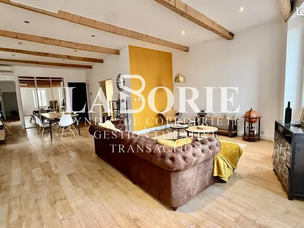 Appartement 2 pièces 94 m²
