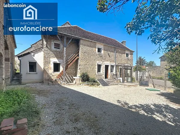 Propriété 5 pièces 132 m²