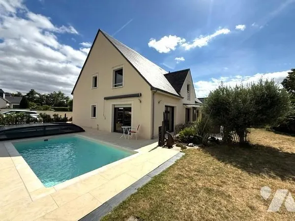 Maison 7 pièces 195 m²
