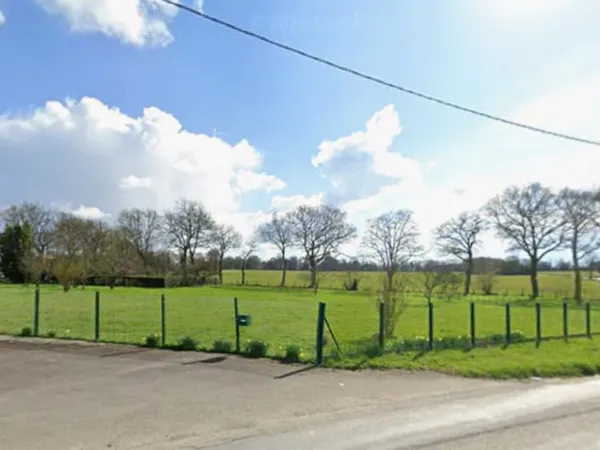 Terrain 490 m²