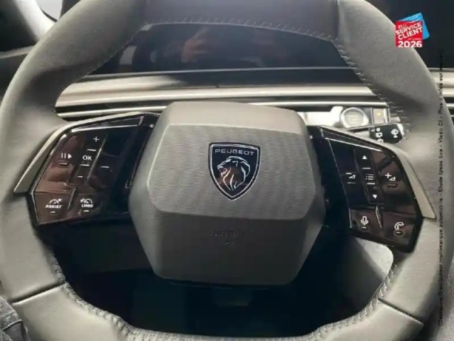 Peugeot 5008 electrique 210ch batterie 73 kwh allure — photo 11