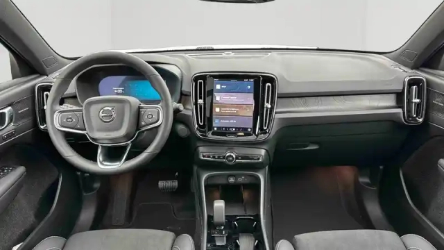 Volvo Ex40 single extended range 252 ch 1edt — photo 6