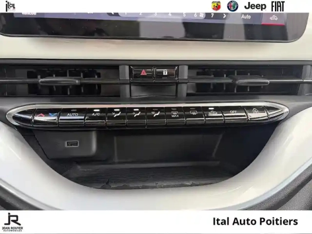 Fiat 500 fiat  icone berline e 95ch my23 — photo 15