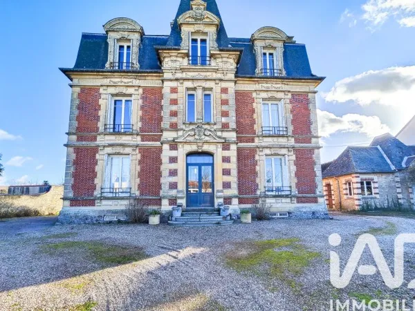 Maison 9 pièces 256 m²