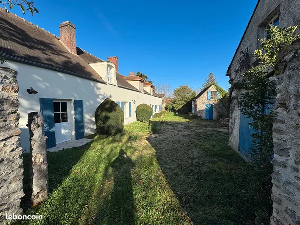 Longère 8 pièces 260 m²