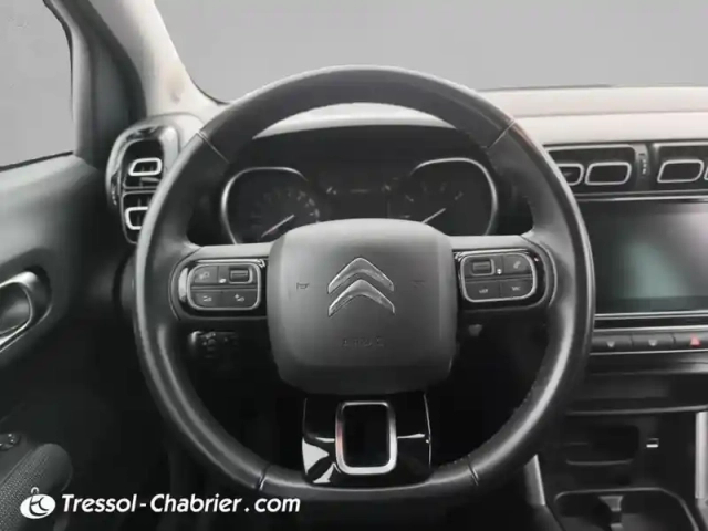 Citroën C3 Aircross puretech 110 s&amp;s bvm6 rip curl — photo 12