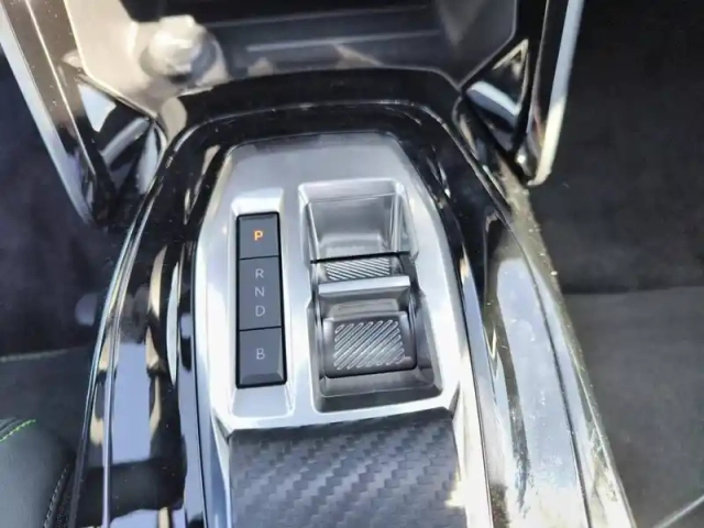 Peugeot 2008 electrique 54 kwh 156 ch — photo 14