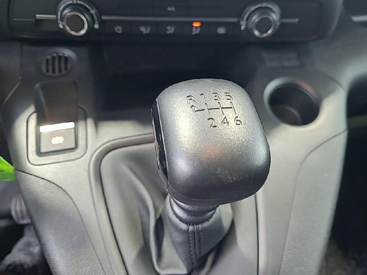Peugeot Partner fourgon m 950 kg bluehdi 100 s&s bvm6 — photo 19