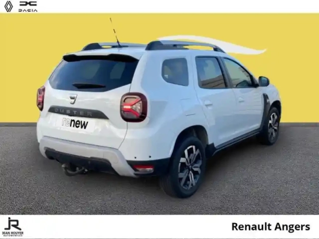 Dacia Duster 1.5 blue dci 115ch prestige + 4x2 — photo 13