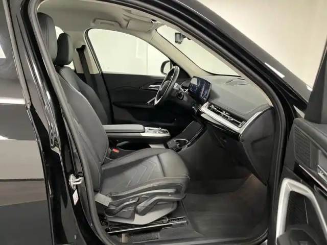 Bmw X1 sdrive18i 136ch xline — photo 12
