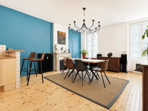 Appartement Charme de 140 m2 entre centre Chamalieres et Clermon