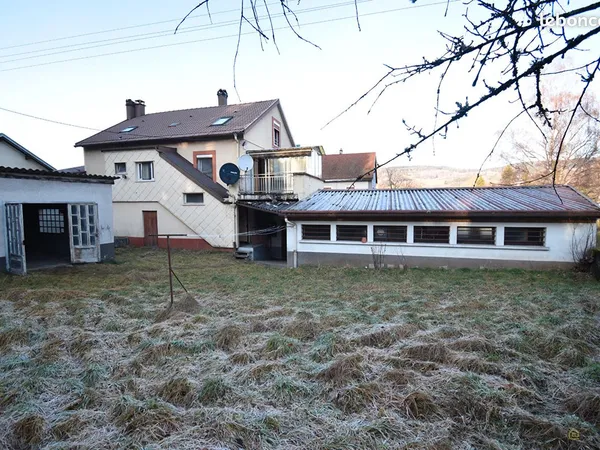 Maison 10 pièces 260 m²