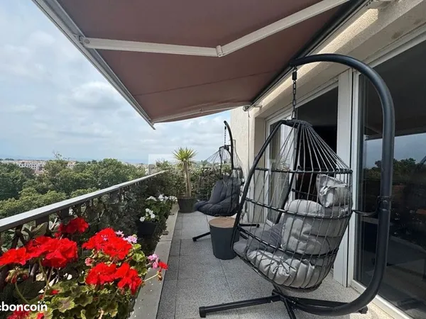 Appartement F3 dernier étage