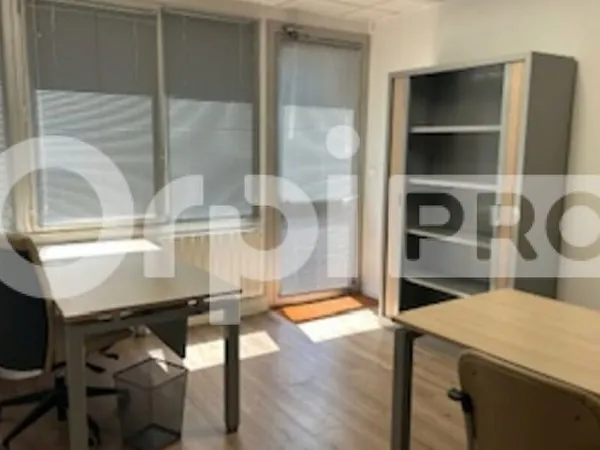 Bureaux 114 m²