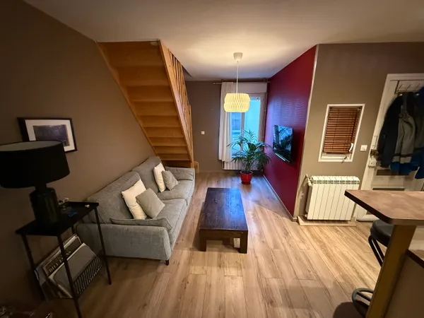 Reims - Location Appartement Meublé · 47 m² · T2bis