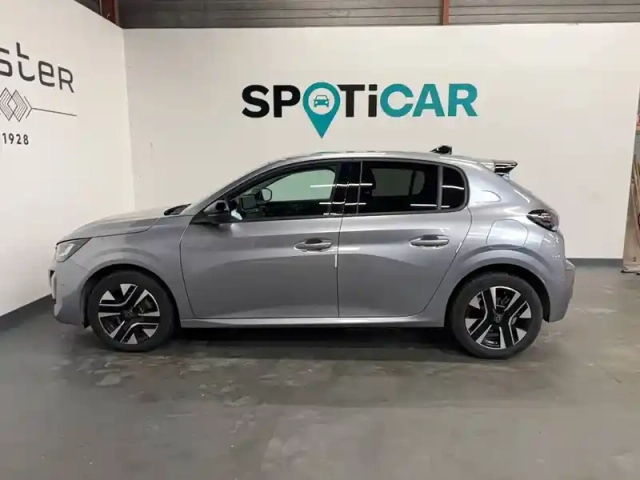 Peugeot 208 hybrid 110 e-dcs6 — photo 8