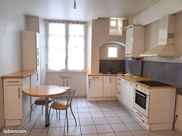 Maison rénovée 3 ch. 100m2 Centre Bazas
