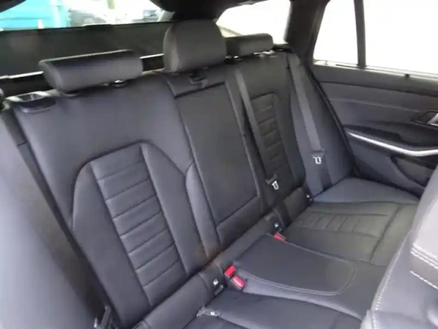 Bmw Serie 3 série 3 touring 330ea xdrive 292ch m sport — photo 10