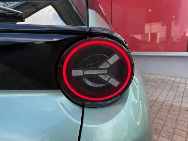 Lancia Ypsilon elettrica 156ch 54kwh 4cv (certinergy 6100? déduit) — photo 9