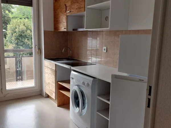 Appartement 2 pièces 41 m² 2ème étage calme