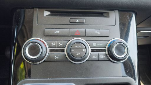 Land Rover Range Rover Sport 3.0 SDV6 256 - HSE – 2013 – 150500 km – Diesel – Boîte Automatique — photo 22