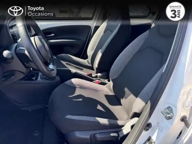 Toyota Aygo X 1.0 vvt-i 72ch dynamic — photo 11