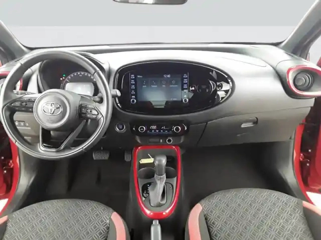 Toyota Aygo X 1.0 vvt-i 72 s-cvt — photo 33