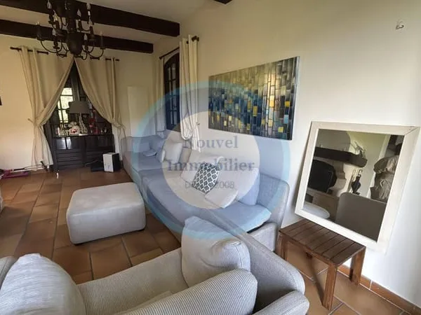 Villa 6 pièces 152 m²