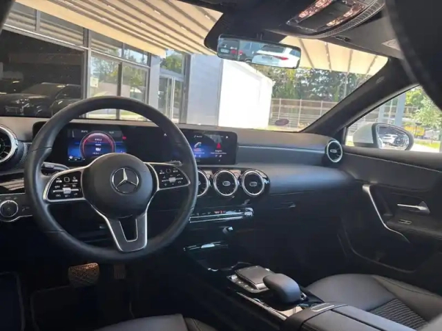 Mercedes Classe A 250 e progressive line — photo 3