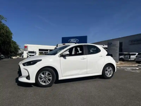Toyota Yaris 120 vvt-i dynamic business 5p mc24