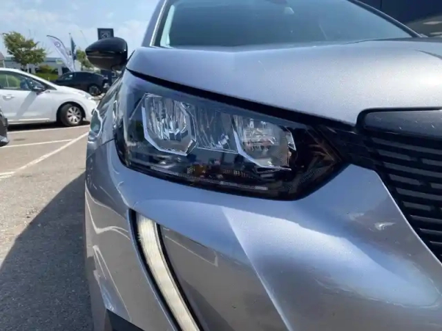 Peugeot 2008 puretech 100 s&amp;s bvm6 — photo 56