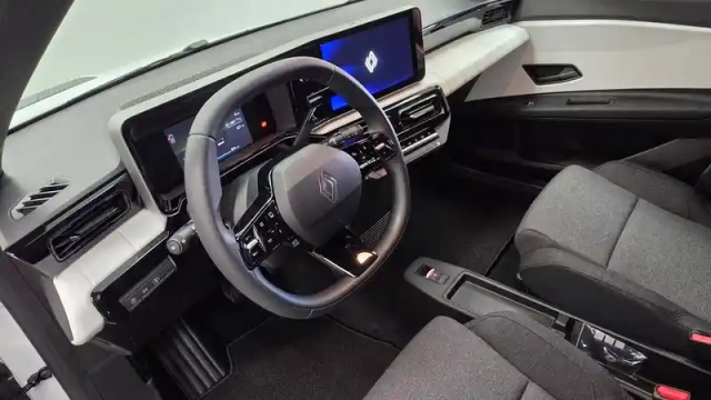 Renault 5 renault  e-tech electrique 120 ch autonomie urbaine — photo 28
