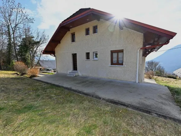 Maison 223 m² THOIRY 73230
