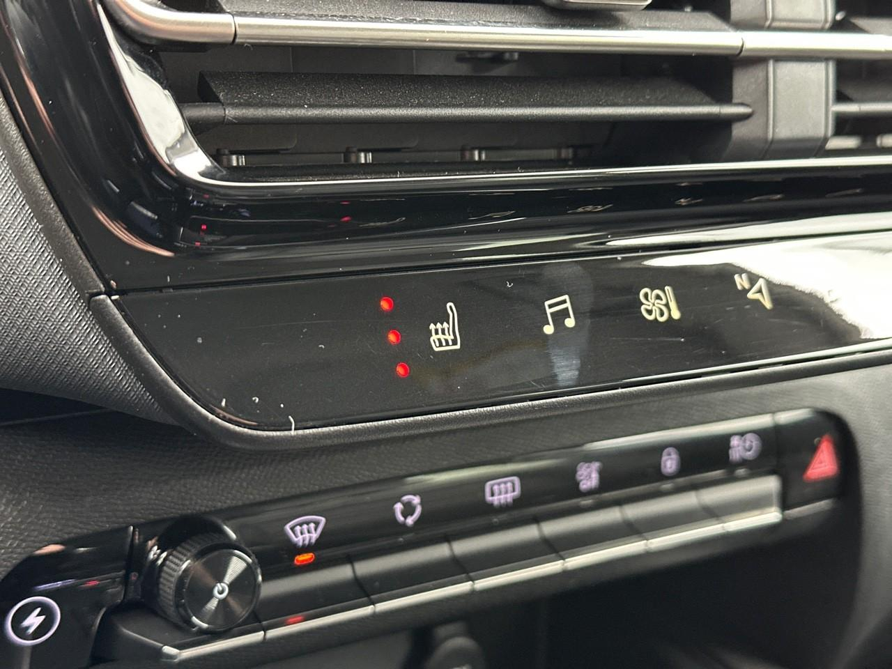 Citroën C5 Aircross hybride rechargeable 225 e-eat8 shine pack — photo 30