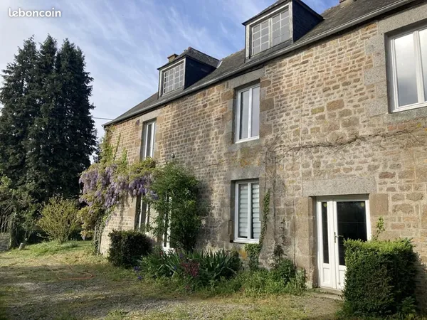 Maison 13 pièces 231 m²