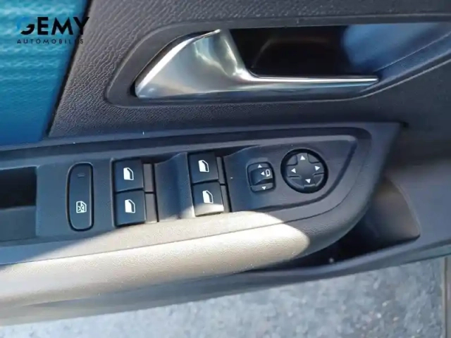 Citroën C4 e- 136 ch automatique — photo 52