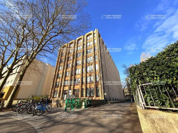 Bureaux 269 m²