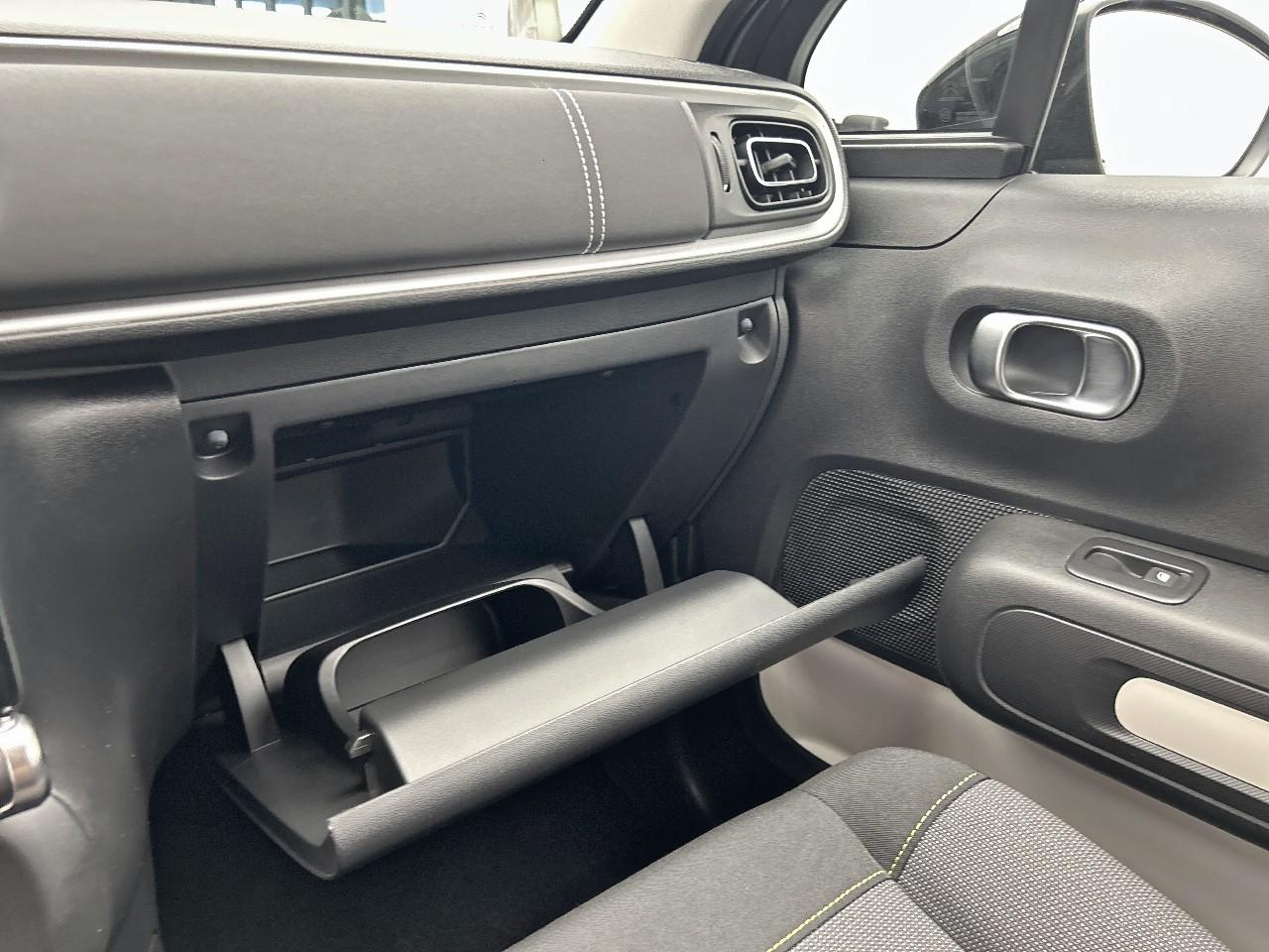 Citroën C3 puretech 110 s&s bvm6 c-series — photo 27