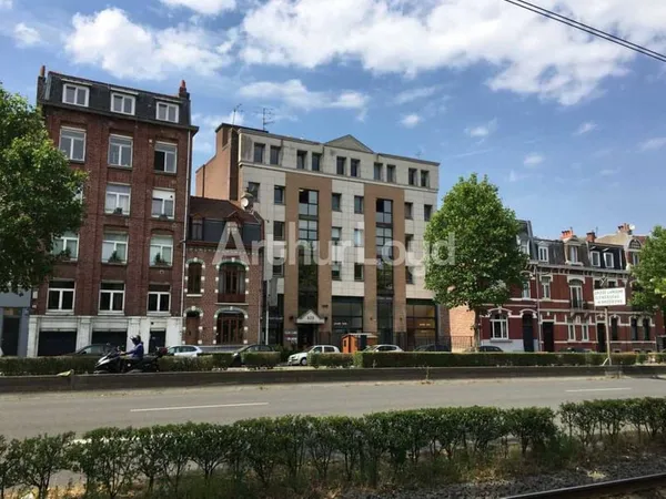 Bureaux 251 m²
